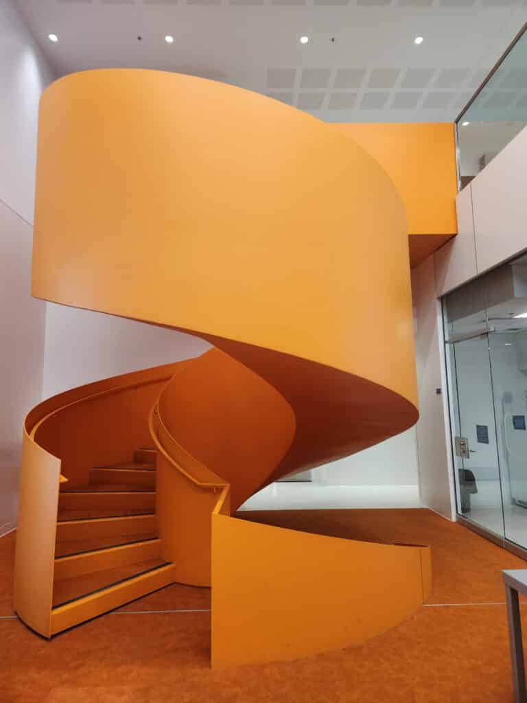 17-0029-mometal-structures-escalier-complexe-des-sciences-photos-analyse-vibratoire-hugo-olivier-3