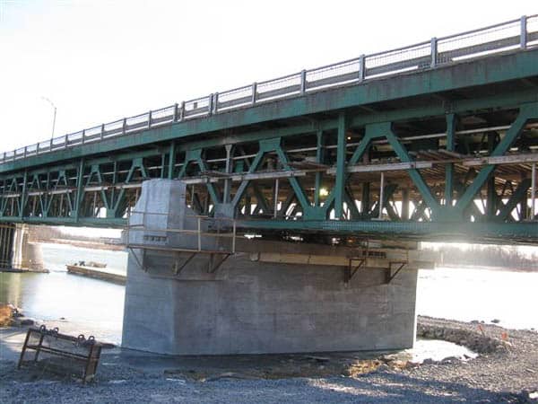 2009_pont_monseigneur_langlois_200.jpg