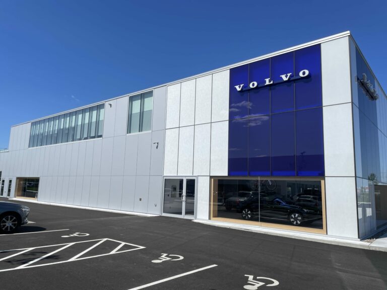 22-0222-Volvo-Laval-1-scaled-1.jpg
