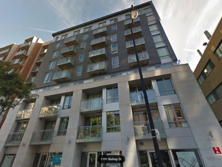 Le-Centra-Condo-1